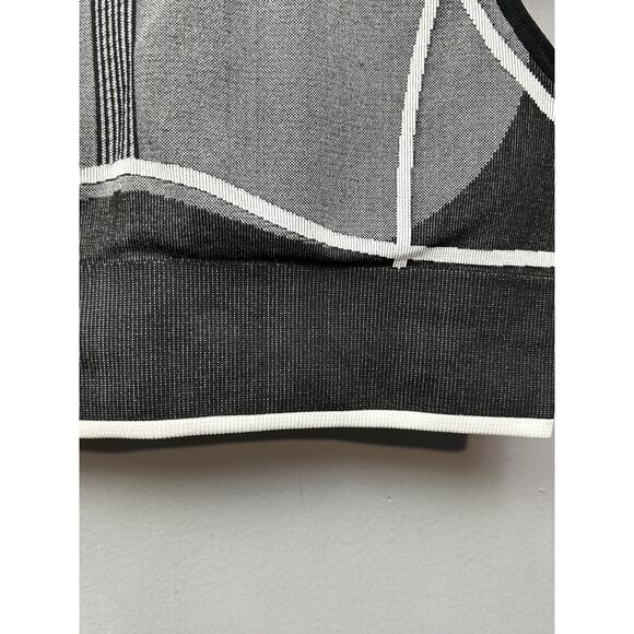 DKNY Sport Bra Womens Small Black Gray White Seamless Crop Top Logo Athletic Gym - Picture 5 of 6